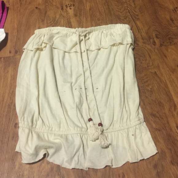 3 strapless tops, 2 with tags