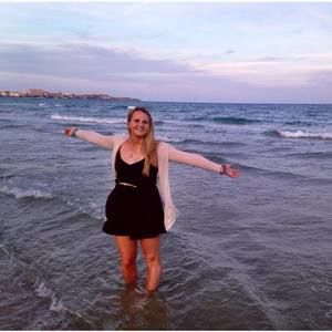 Meet your Posher, Keira