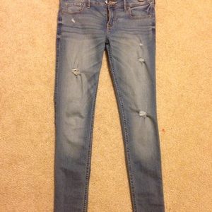Hollister jeans