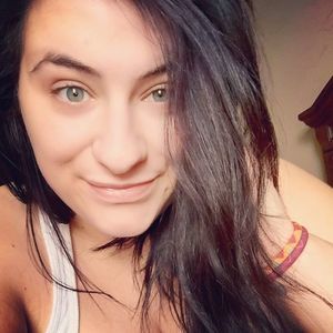 Meet your Posher, Kelli