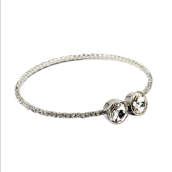 Simple silver circlet Crystal bracelet - Picture 2 of 3