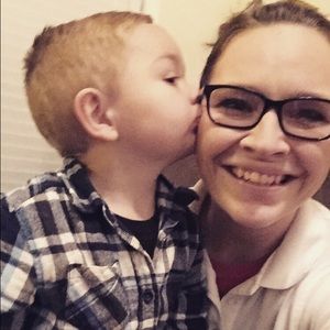 Meet your Posher, Kaela