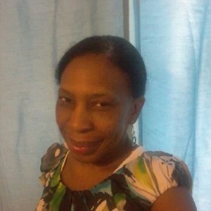 Meet your Posher, Antonette