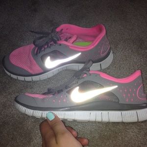 Nike Free Pink and grey