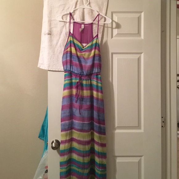 Aeropostale Dresses & Skirts - Maxi dress Aeropostale Dresses & Skirts - Maxi dress