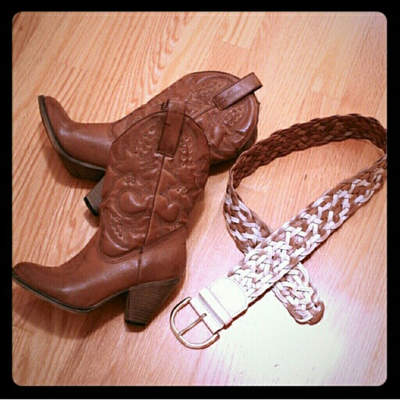 Express Wide Braid Belt - Picture 2 of 4