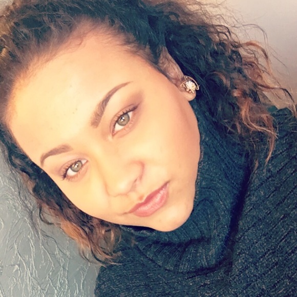 Meet your Posher, Mariyah