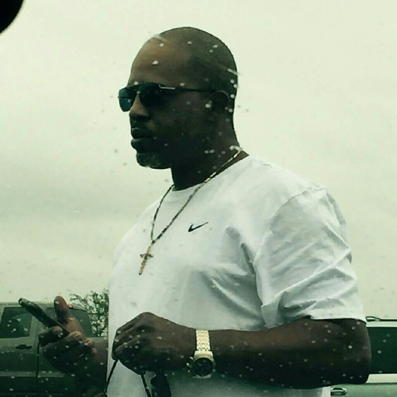 Meet your Posher, Dwayne - Picture 1 of 1