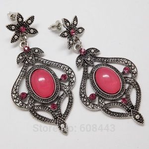 NWT Retro Drop Earrings