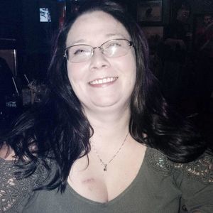 Meet your Posher, Candace