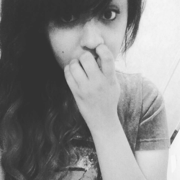 Meet your Posher, Marissa - Picture 1 of 1