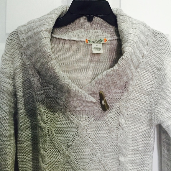 ⚡️⚡️⚡️Nice sweater ⚡️⚡️⚡️ - Picture 2 of 3