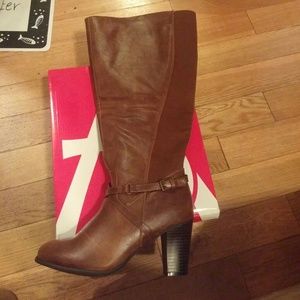 Slim Buckle Chunky Heel Tall Boot