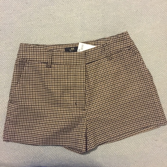 H&M tailored shorts