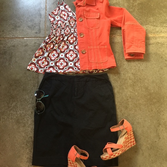 GAP Dresses & Skirts - GAP Chino Skirt (black)