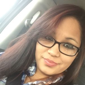 Meet your Posher, Angelica