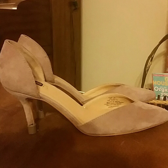 H&M Shoes - EXTRA PICS OF H&M HEELS ️SOLD