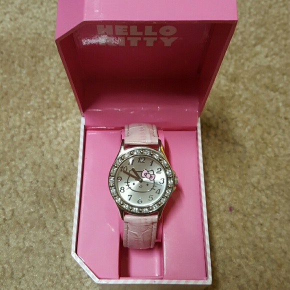 Hello kitty pink watch