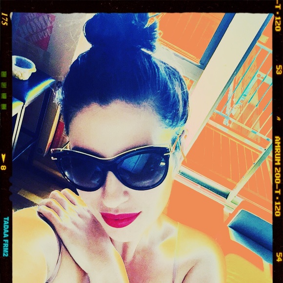 Alexander McQueen Accessories - Alexander McQueen Sunglasses