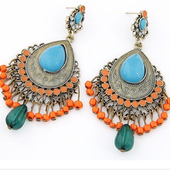 UshopTwo Jewelry - Gemstone Chandelier Earrings Dangle Beads