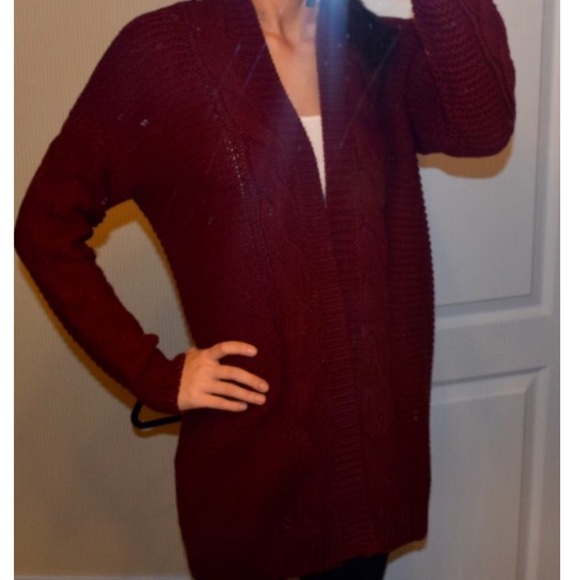 NWT Forever 21 oversized burgundy sweater cardigan