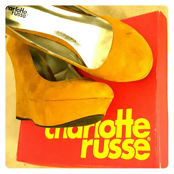 Suede wedges