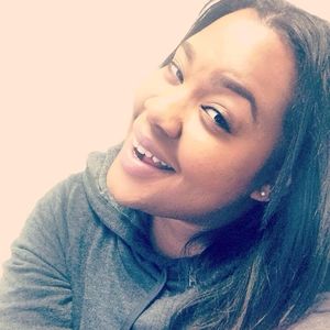 Meet your Posher, Crystal