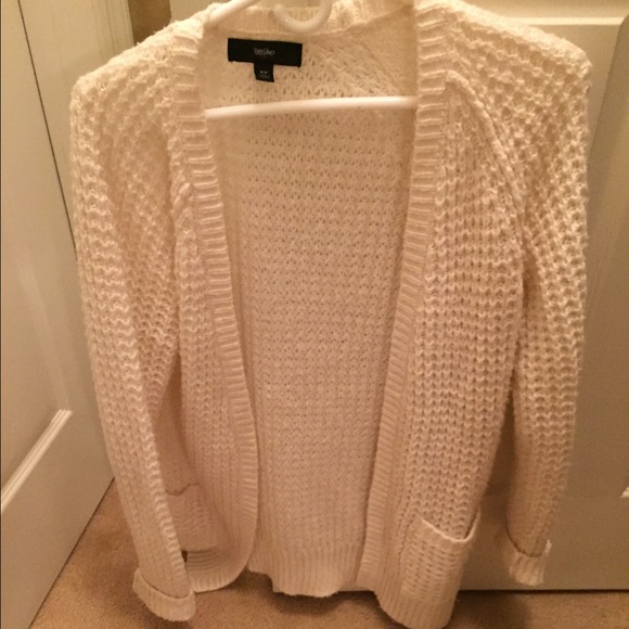 Super cute white sweater