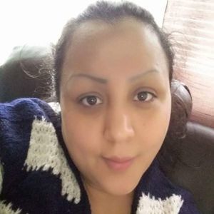 Meet your Posher, Isaura