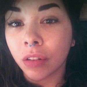 Meet your Posher, Carly