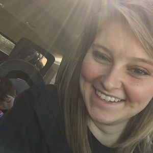 Meet your Posher, Carmen