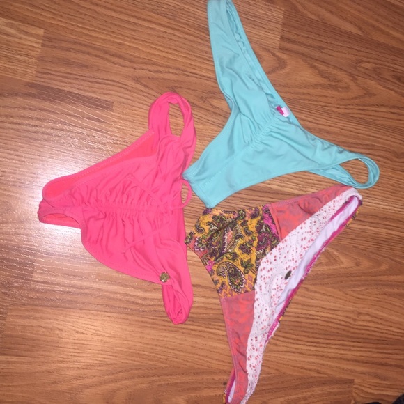 Bikini bottoms