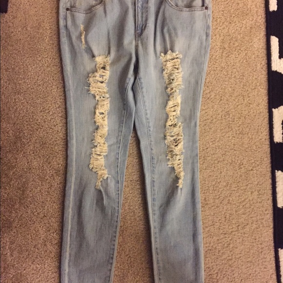 size 16 ripped jeans