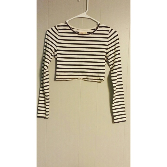 Long Sleeve Crop Top