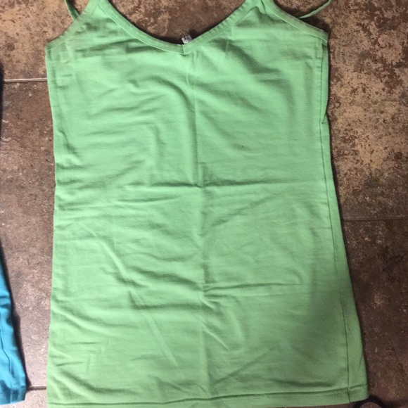 🆑FOUR TANK BUNDLE!🆑 - Picture 3 of 4