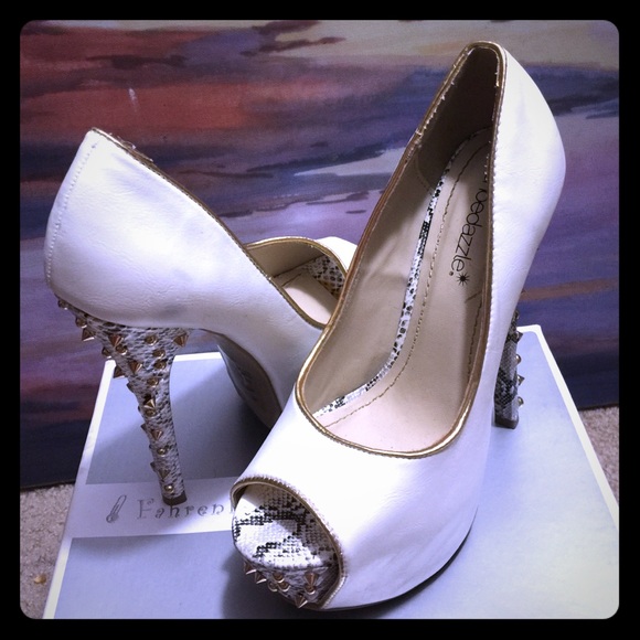 Shoedazzle