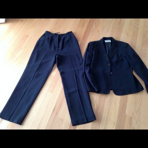 Vintage Kasper Navy Blue Suit - Picture 1 of 5