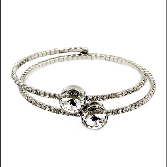 Simple spiral Crystal silver bracelet