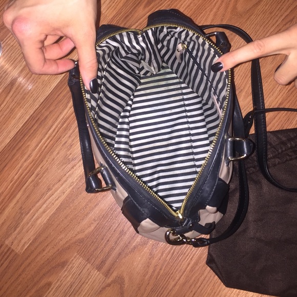 Kate spade crossbody purse - Picture 3 of 3