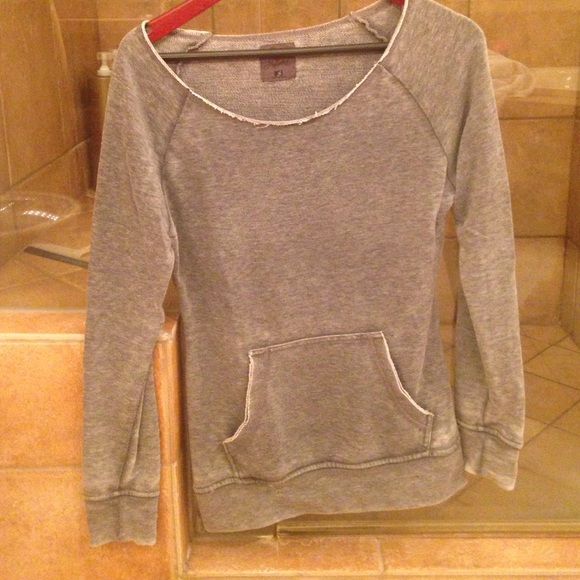 Sweatshirt top