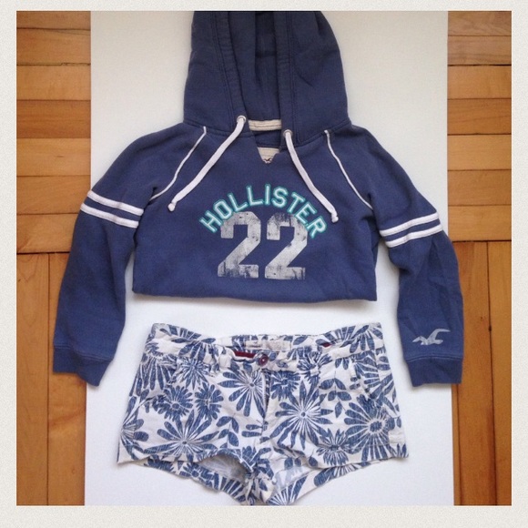 Hollister shorts