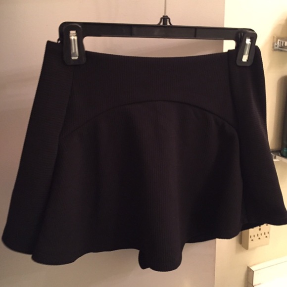 Black LF Skort