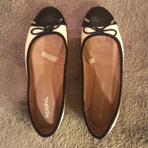 Black and white flats