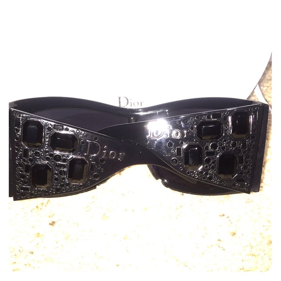 ❌HOLD FOR @CMONIQUEM Dior black sunglasseS