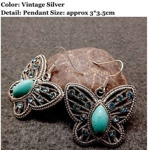 NWT Beautiful Buuterfly Turquoise Drop Earrings