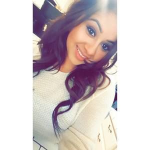 Meet your Posher, Candace