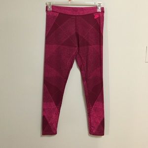 Nike workout yoga pants