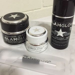GlamGlow Holiday Set