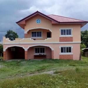 Meet your Posher, Tessie