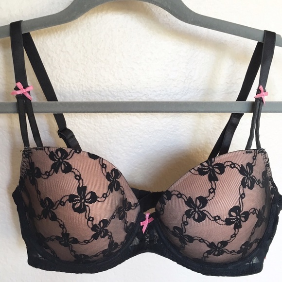 Betsey Johnson Lace Bra 36C Black & Pink